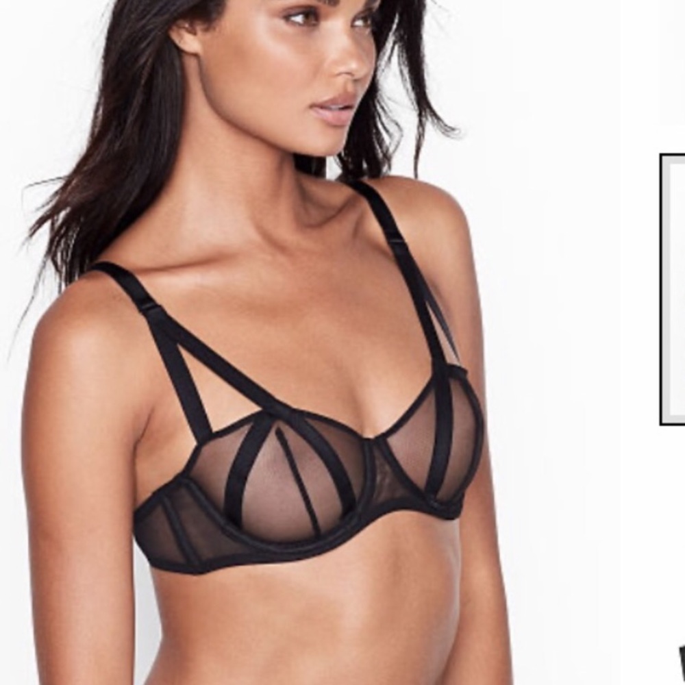 NEW WITH TAGS Victoria’s Secret balconet bra 32D